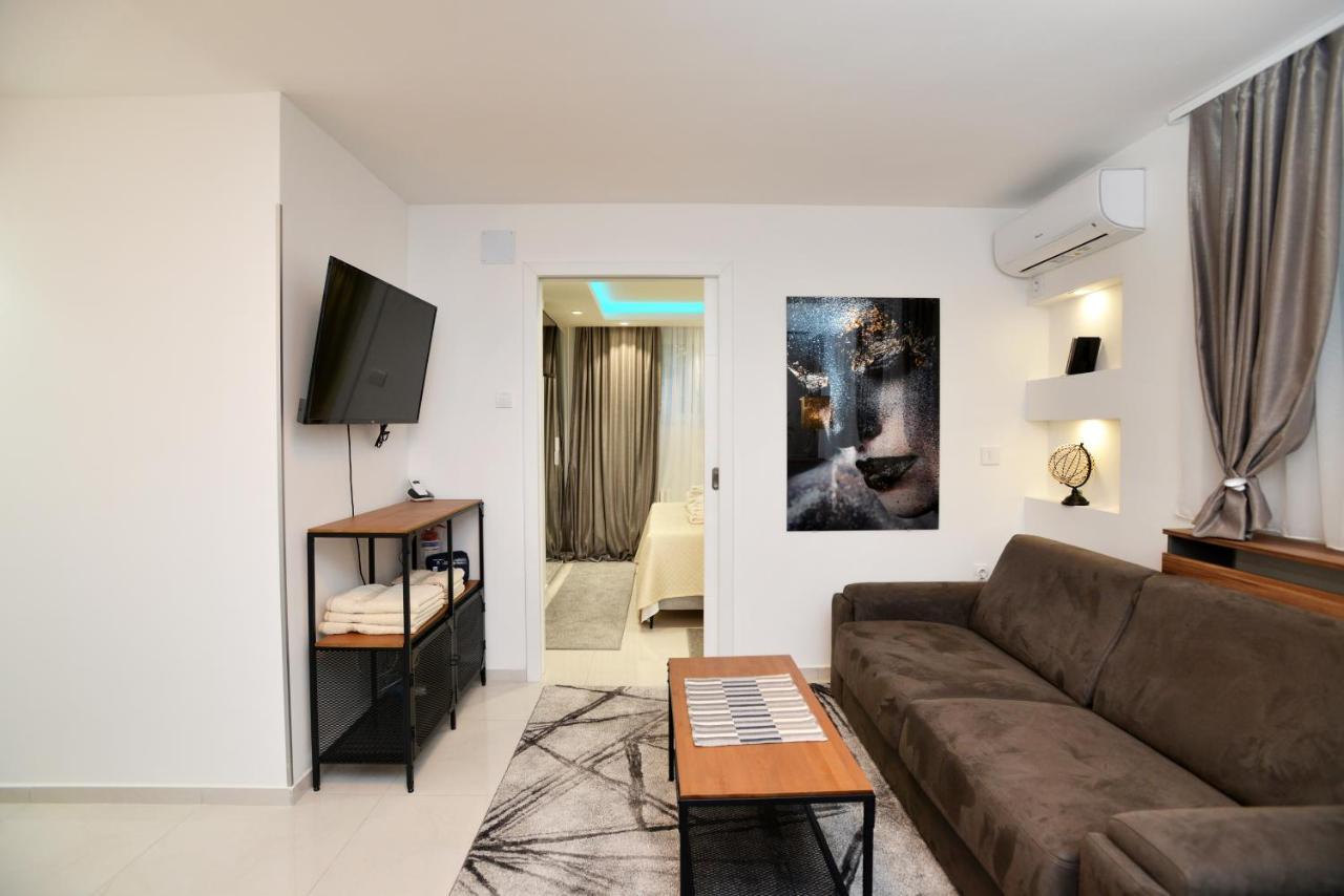 River&Bike Apartment With Free Electric Bike Belgrade Extérieur photo